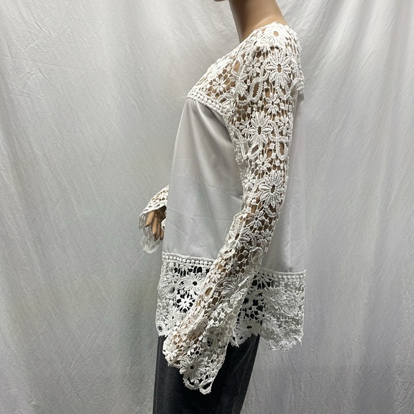 Mei Na White Eyelet Lace Blouse NWT - Picture 5 of 8